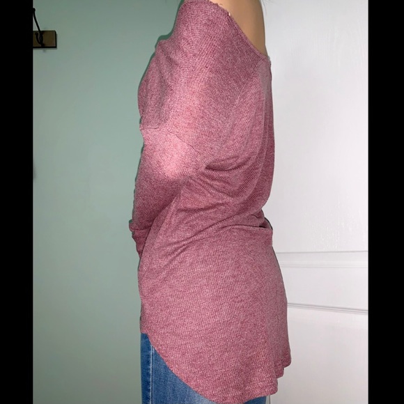 Off-Shoulder Long Sleeve Top - Picture 3 of 5